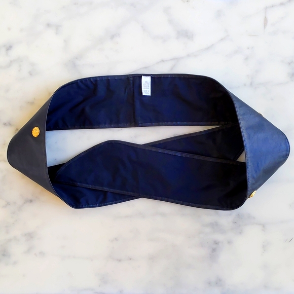 NWOT. The Limited Genuine Leather Belt with Gold Decorations & Lining. - Picture 4 of 4